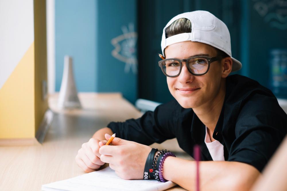 Secure Learning Environment: Online Education for Safety-Conscious Families