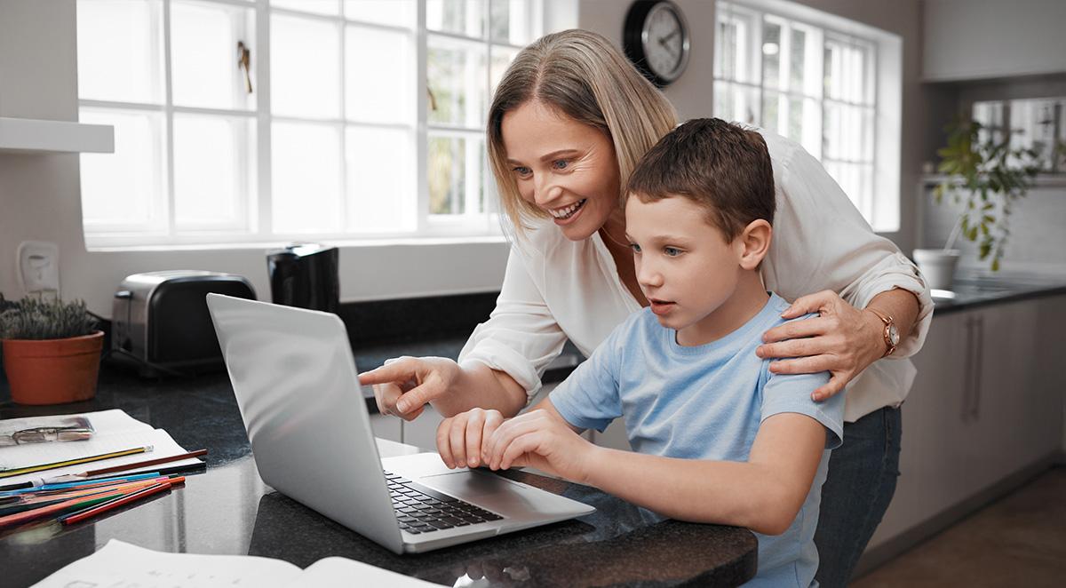 Prepare for Success: How to Transition to Online School for the Fall Semester